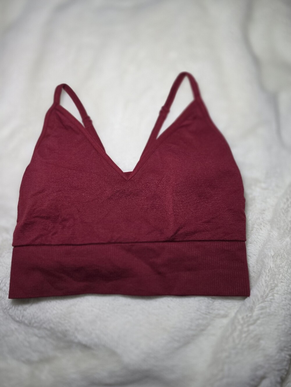 PINK Victoria's Secret Seamless V-Neck Bralette in Burgundy